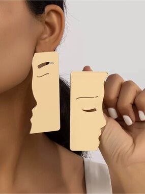 Modern Abstract Face Drop Earrings and Matching Bracelet Set- Gold
